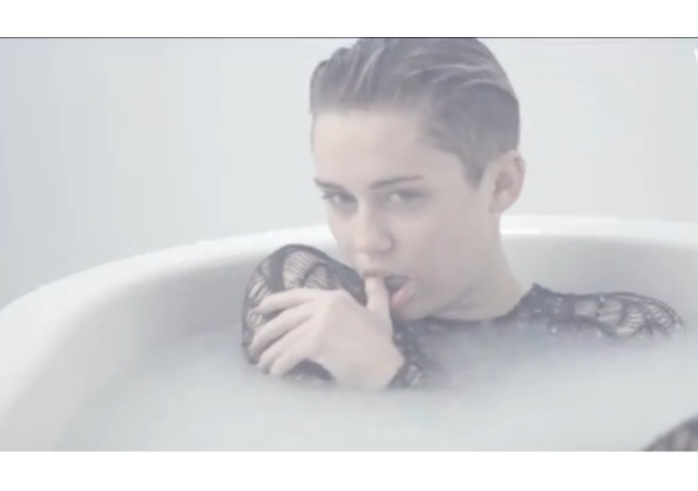 miley-cyrus-video2.jpg