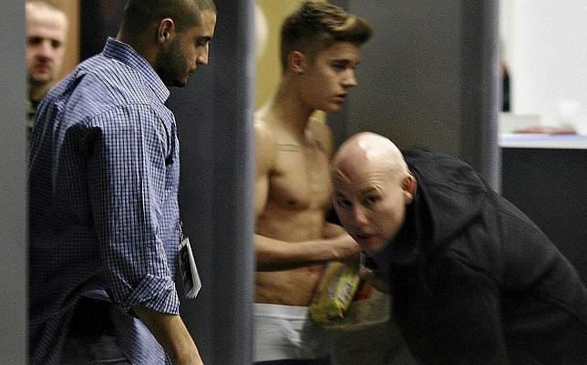 bieberdesnudo.jpg