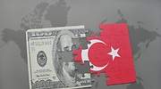 Turquía anuncia una revolución en su economía, pero no logra detener la mayor caída de la lira en diez años