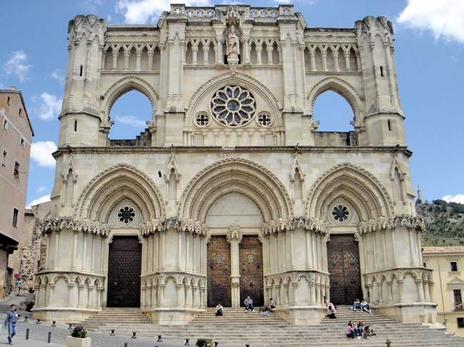 Catedral_cuenca-650.jpg
