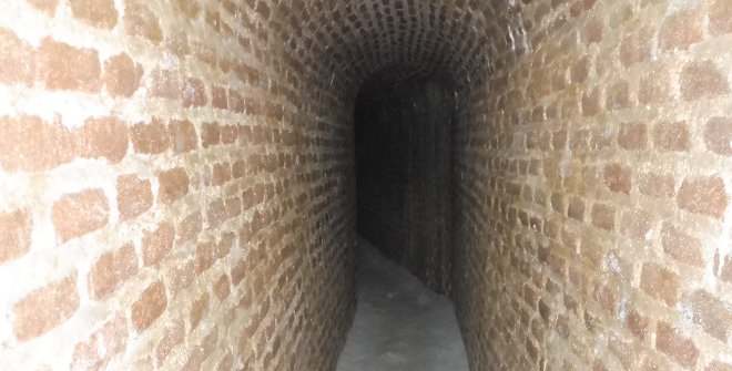 Así son los antiguos túneles de agua en un recorrido gratuito