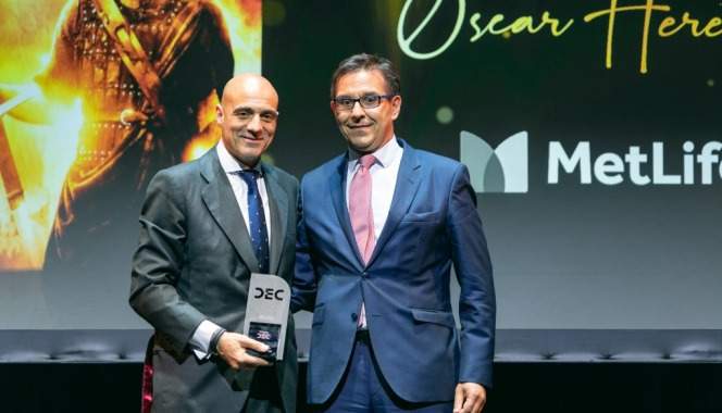 eE Oscar Herencia