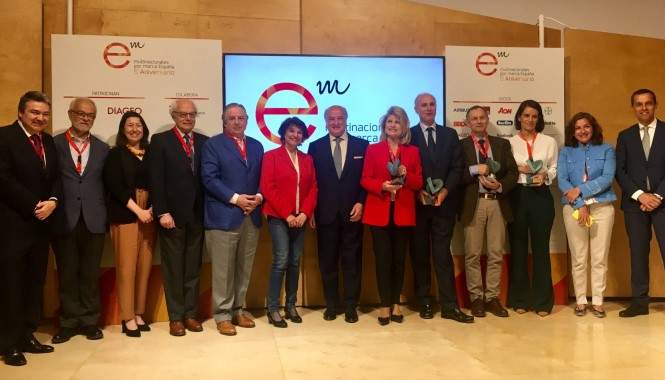 eE Aon premios