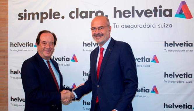 EE Helvetia una mujer una sonrisa