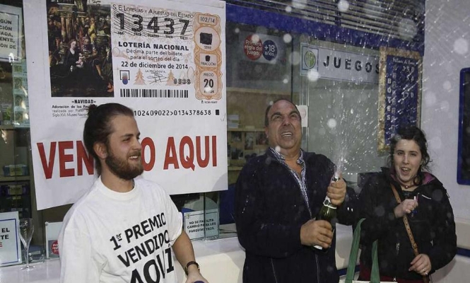 celebracion-premio-loteria-efe-665x400.jpg