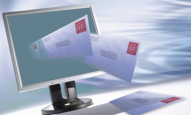 email-thinkstock-665.jpg