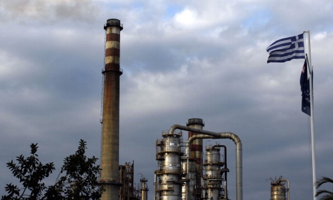 refineria-petroleo-grecia.jpg