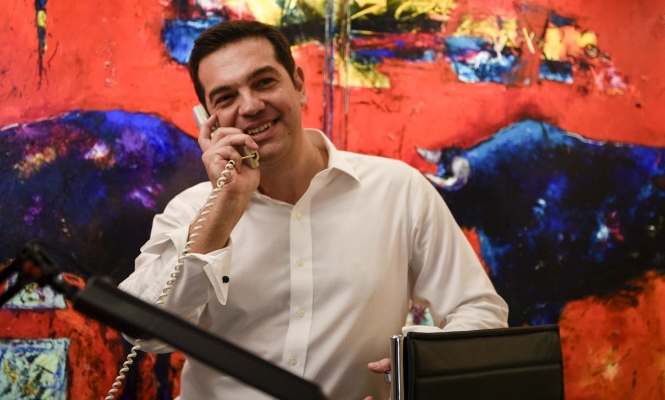tsipras-telefono.jpg