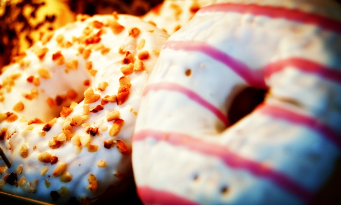 donuts-268390_1920.jpg