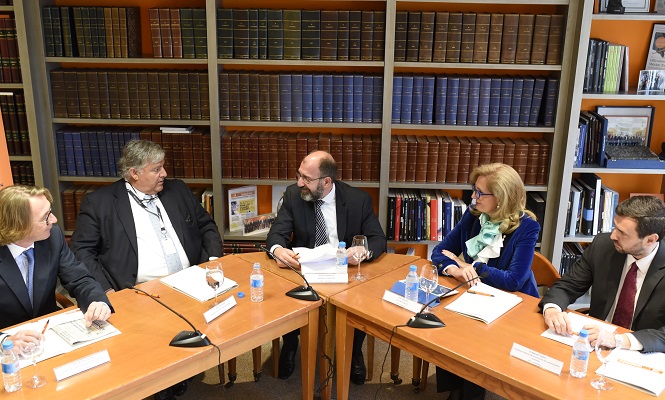 Observatorio CETELEM sobre el Presente y el Futuro de los Concesionarios de Coches en España
