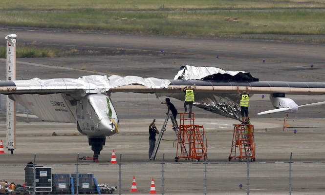 avion_solarimpulse2_reuters.jpg