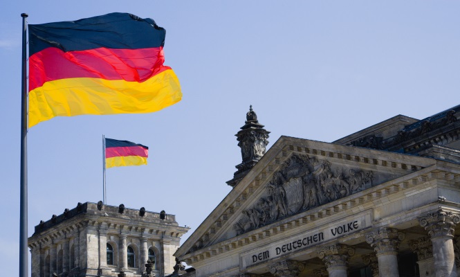 alemania-banderas-sol.jpg