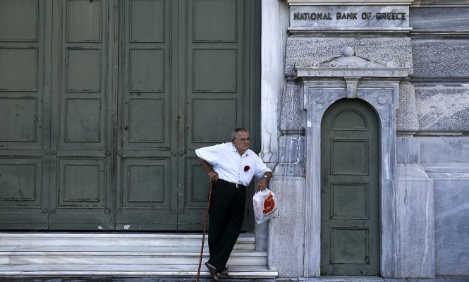 Grecia-Banco-Nacional-cierre.jpg