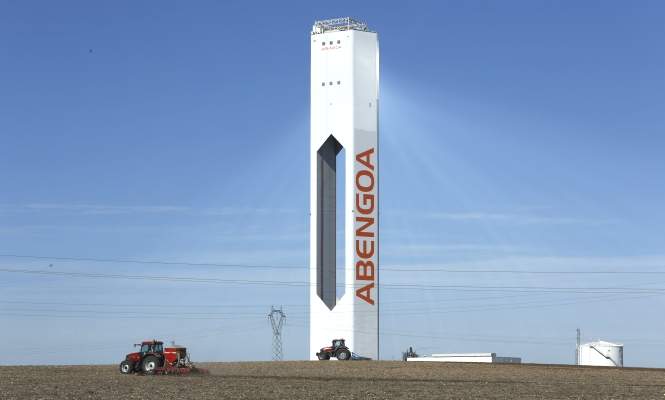 abengoa-tractor.jpg