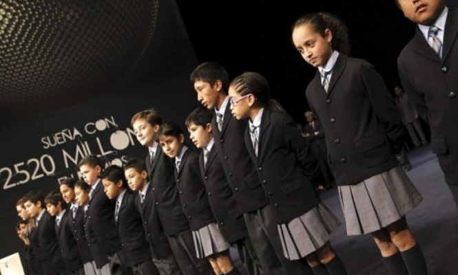 niños-sanildefonso-loteria-efe-665x400.jpg