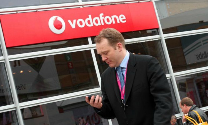 vodafone-cartel.jpg