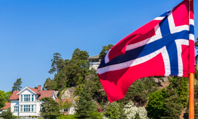 noruega-casa.postal.jpg
