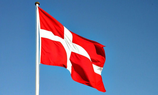 dinamarca-bandera-665.jpg