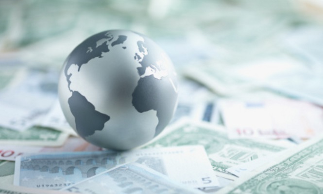 bola-mundo-billetes.jpg