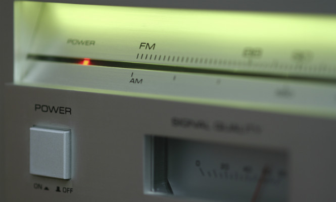 radiofm665400.jpg