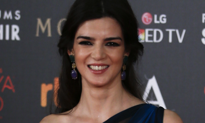 Clara-Lago-Cara.png