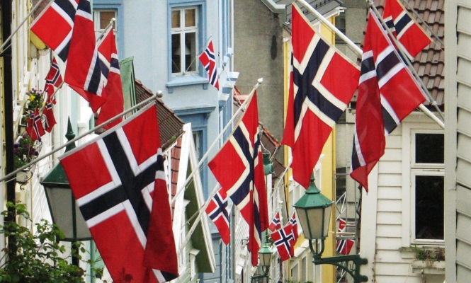 noruega-banderas.jpg
