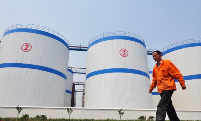 tanques-petroleo-china.jpg