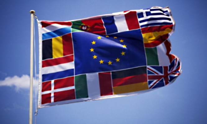 ue-banderas.jpg