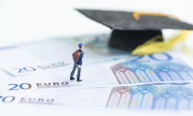 universidad-dinero-665-istock.jpg