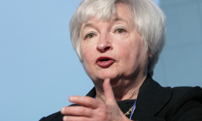yellen-janet-mano.jpg