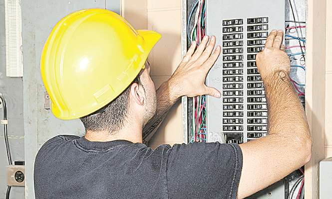 electricista-665-getty.jpg