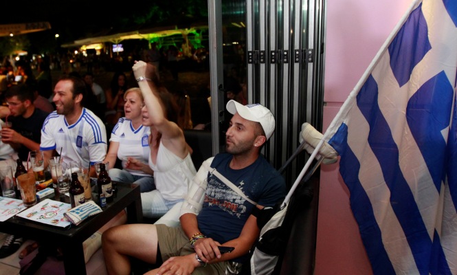 grecia-bar-reuters.jpg