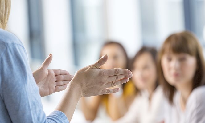 mentor-665-istock.jpg