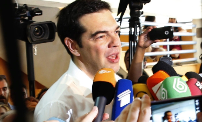 tsipras-alexis-micros.jpg