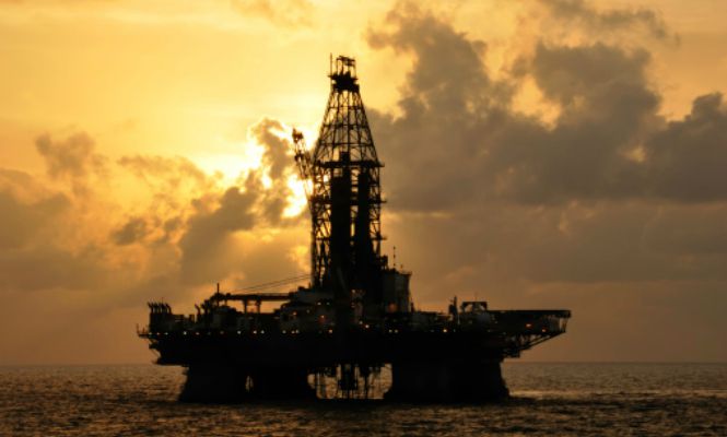 petroleo-plataforma.jpg