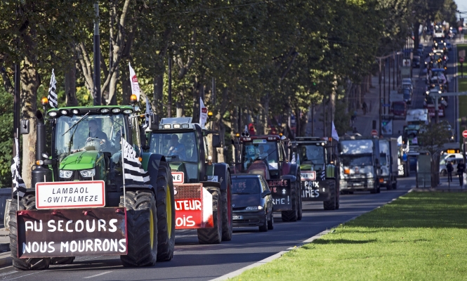 tractores-protesta-paris.jpg