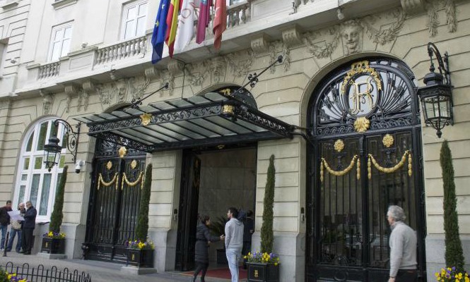 hotel-ritz.jpg