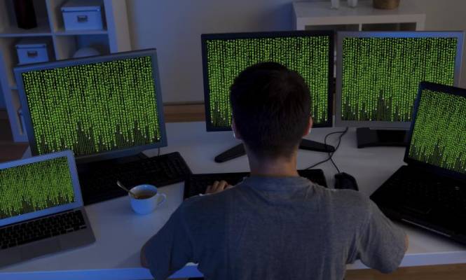 ordenador-datos-665-istock.jpg