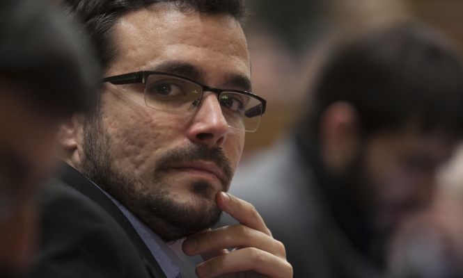 garzon-alberto-perfil-mano.jpg