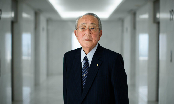 inamori-budista-anciano-millonario-guru-japones-665400.jpg