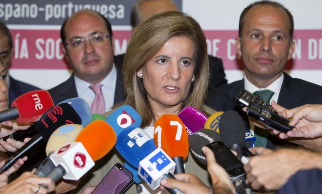 banez-fatima-microfonos.jpg