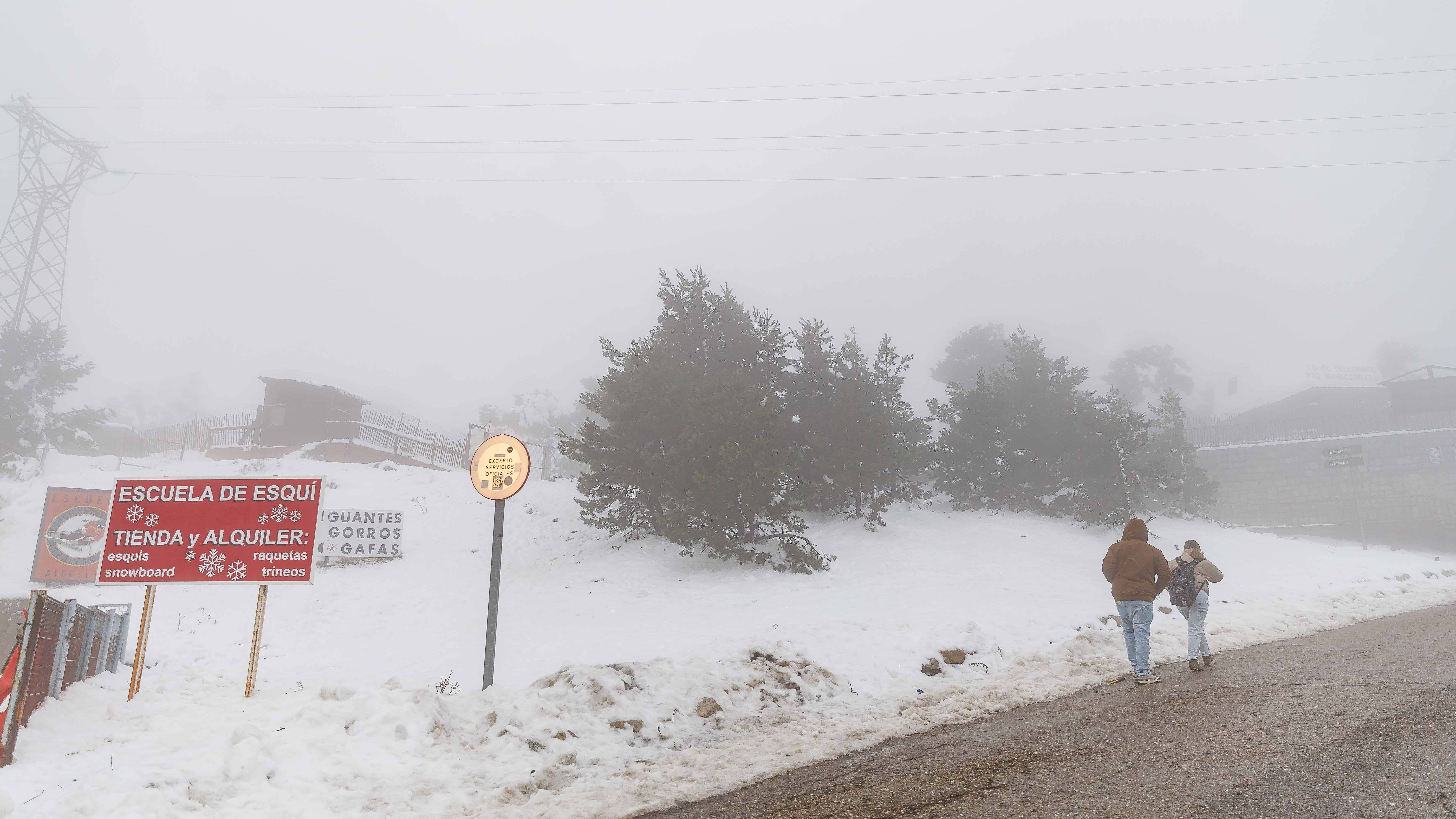 Puerto de Navacerrada durante el temporal invernal. / Foto: EP