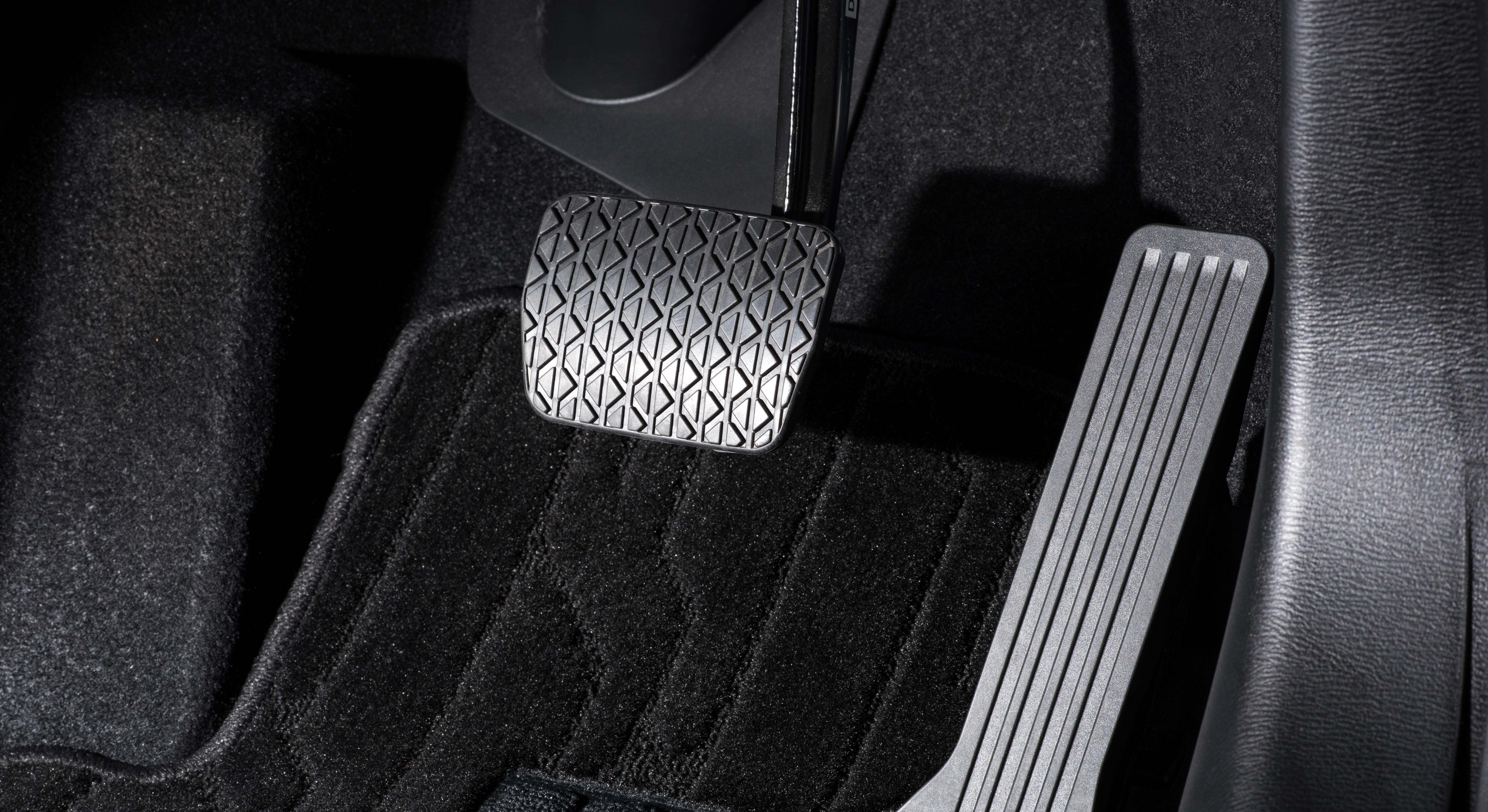 Pedal de acelerador