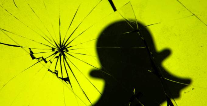 snap-stock-snapchat-broken-reuters-680x350.jpg