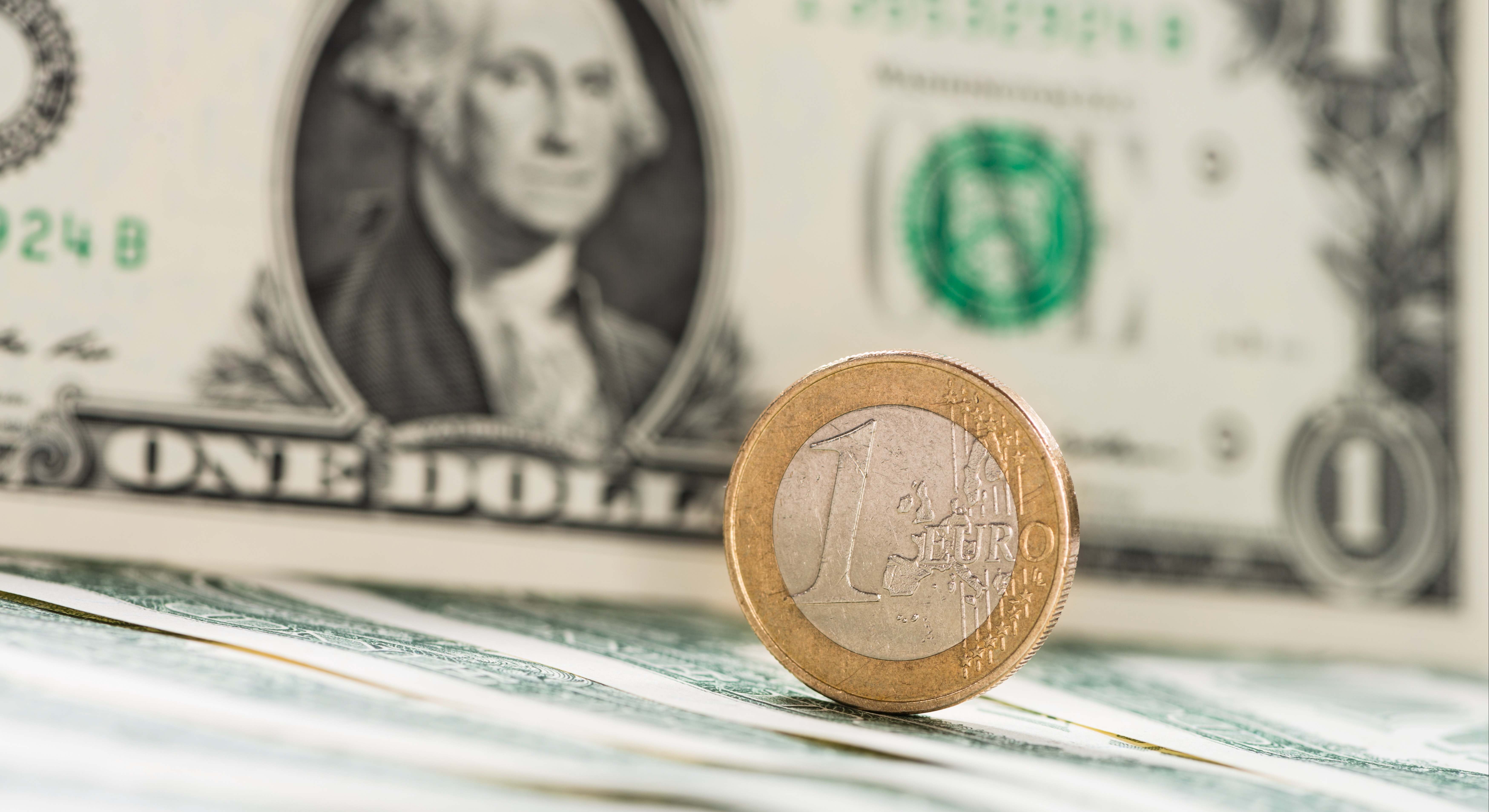 Euro-Dólar (iStoc)