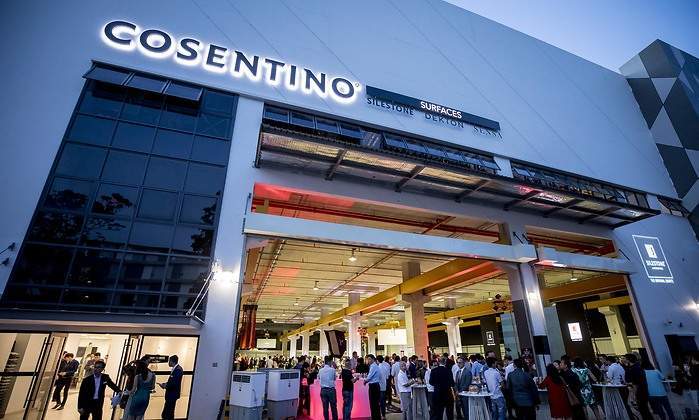 700x420_Cosentino_Center_Singapore_2017.jpg