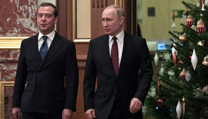Medvedev-putin-ep.jpg