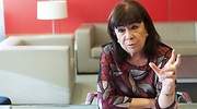 Cristina Narbona: Habrá una imposición creciente sobre los carburantes más contaminantes