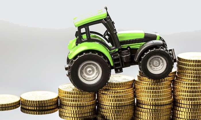 tractor-dinero-700.jpg