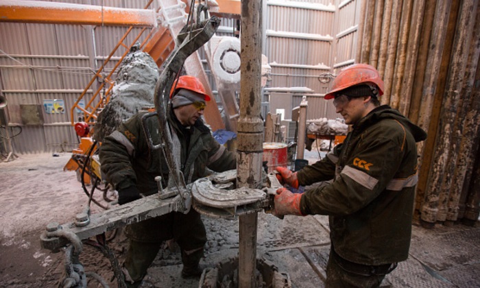 shale-oil-industry.jpg